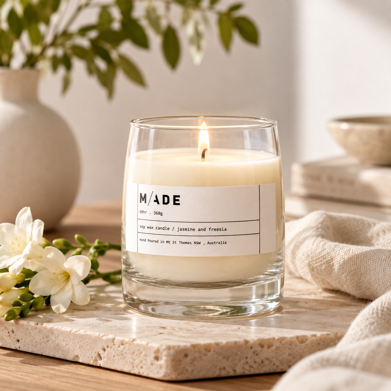 Large Jasmine & Freesia Candle