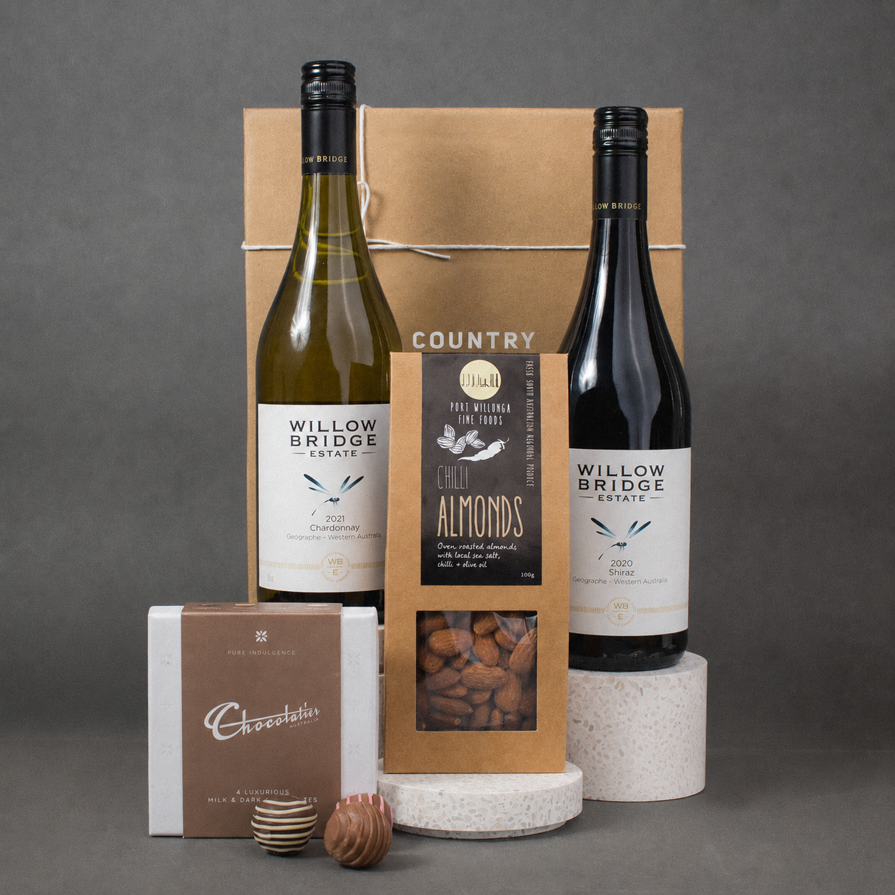 The Wine Enthusiast Gift Hamper