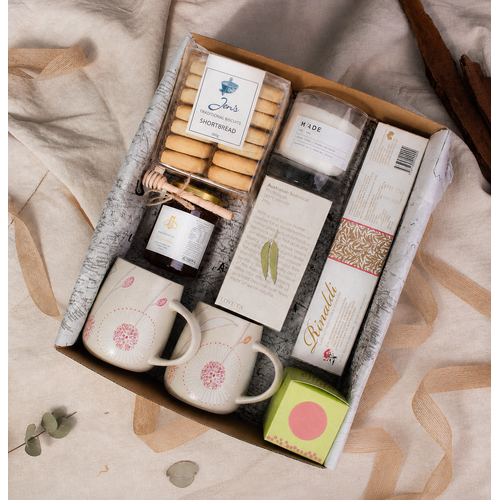 Warm and Healing Gift Hamper 