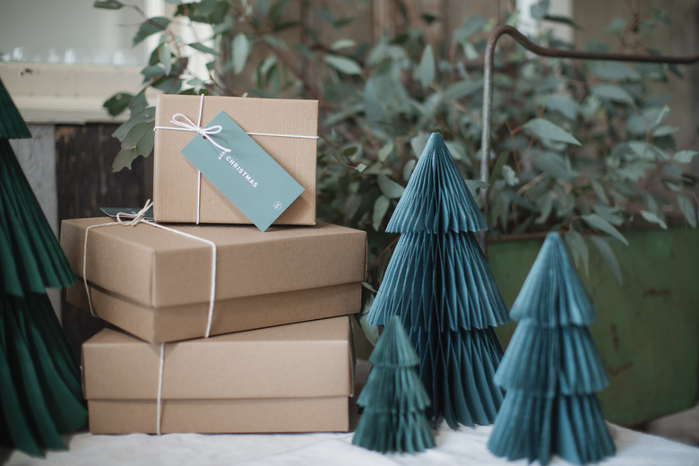 Corporate Christmas Gifts: You Care But You're Time Poor? We've Got You Covered!